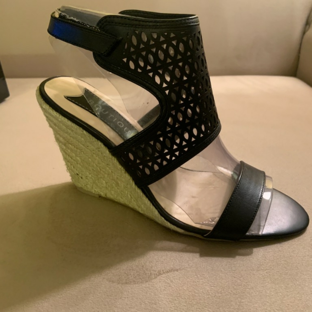 Shoes - Picture 3 of 5